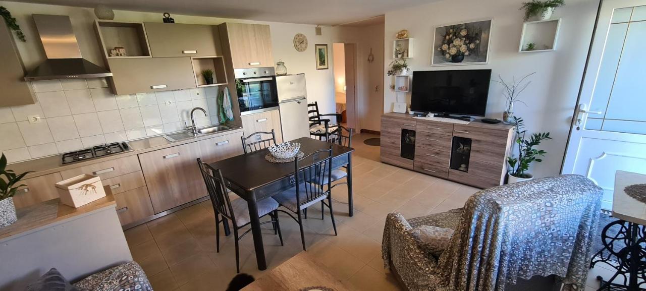 Apartmani Fani Супетар Экстерьер фото